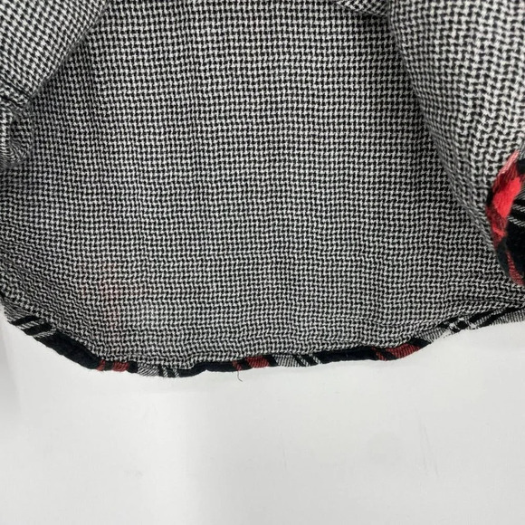 Guess Shirt Men's Sz XS Red Black Plaid Snap Front Pockets Button Up Long Sleeve - Picture 7 of 8